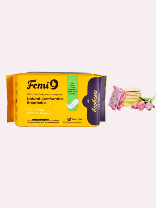 Femi9 Anion Pantyliner | 180mm | 30 pads
